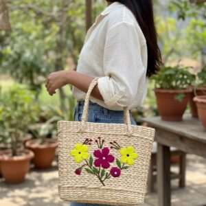 Square marketing bag embroidery